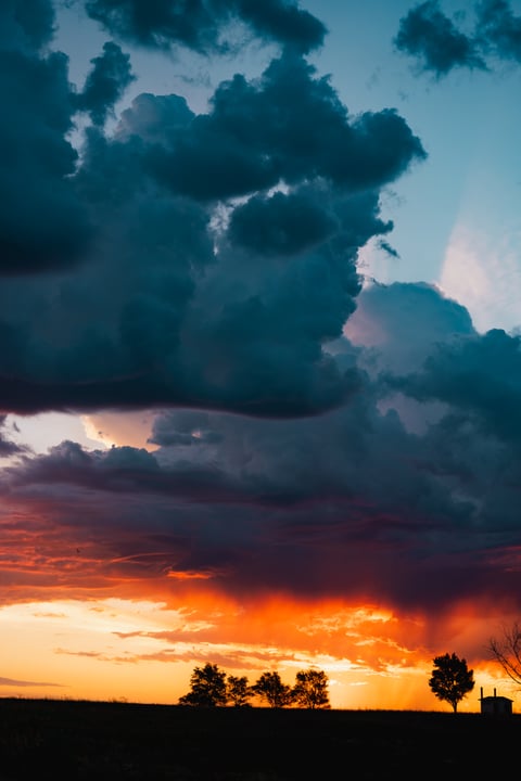 Naz and Jen are overlanding