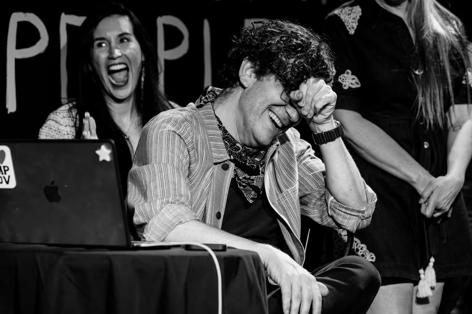 roy laughing during austin secrets