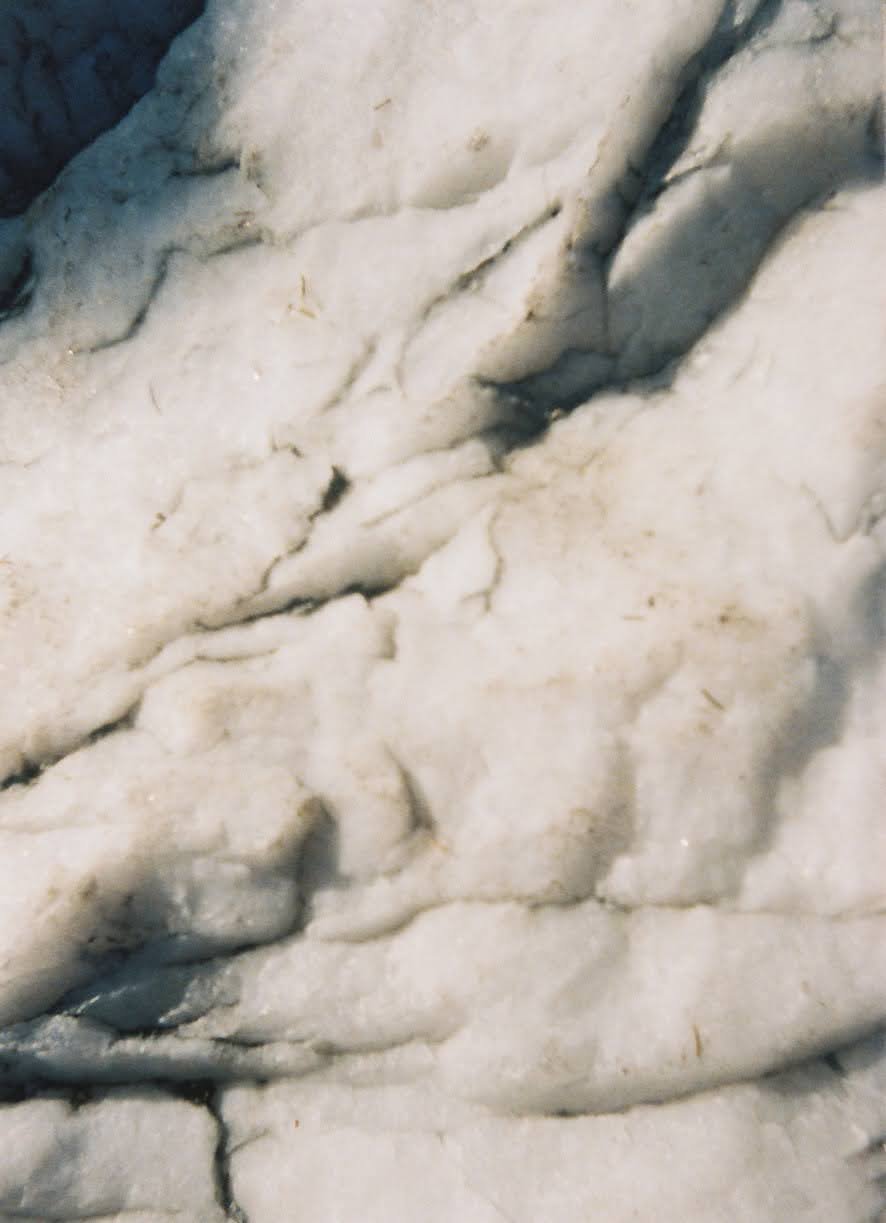 close up photo of quartz rock