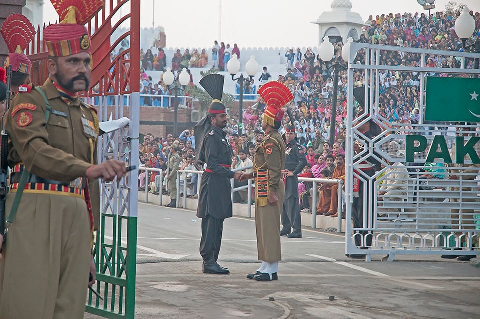 Flag ceremony on the India/Pakistan border