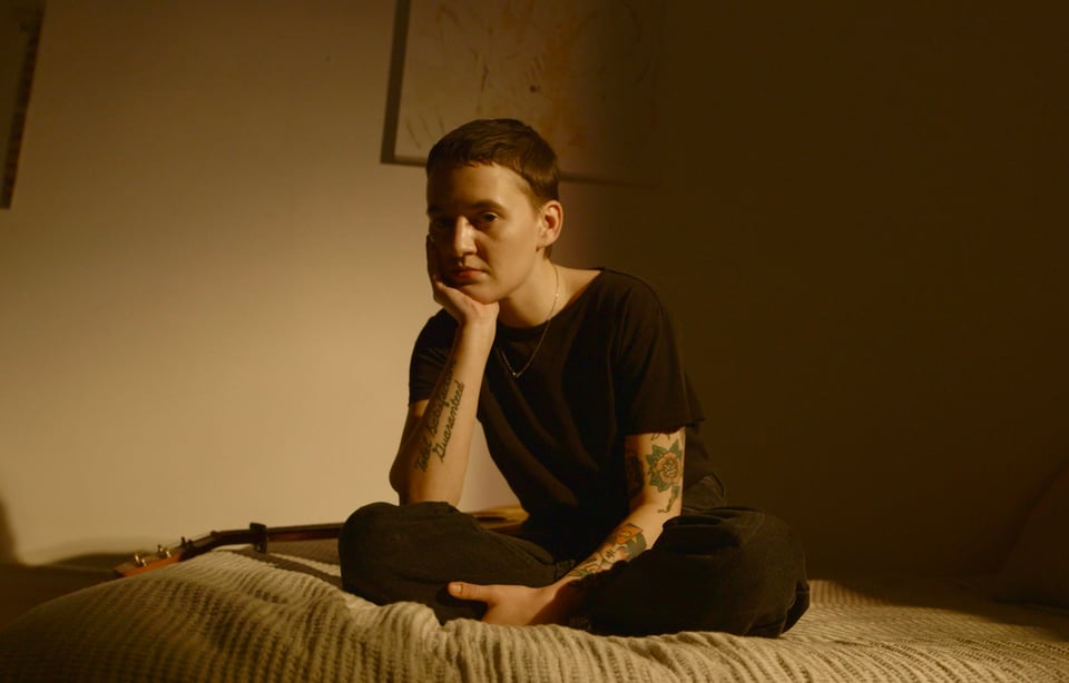 Sister Ray's Ella Coyes at home with their Parlor Acoustic