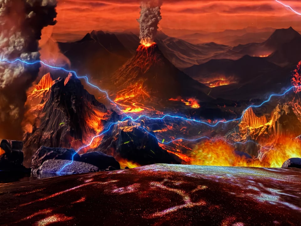 5 — An Afternoon at PADO MEDIA ART SPACE (Pattaya, Thailand).