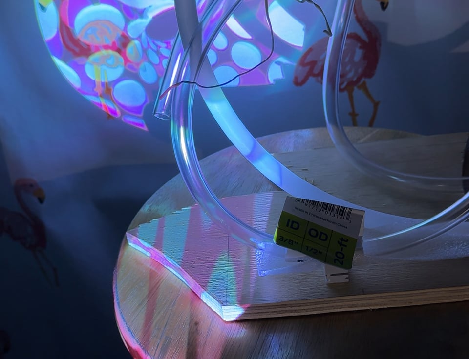 Projection on two vinyl tubes