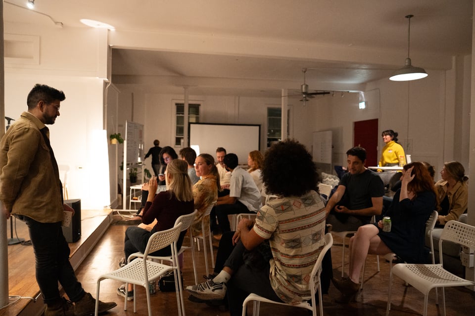 A crowd after a storytelling.