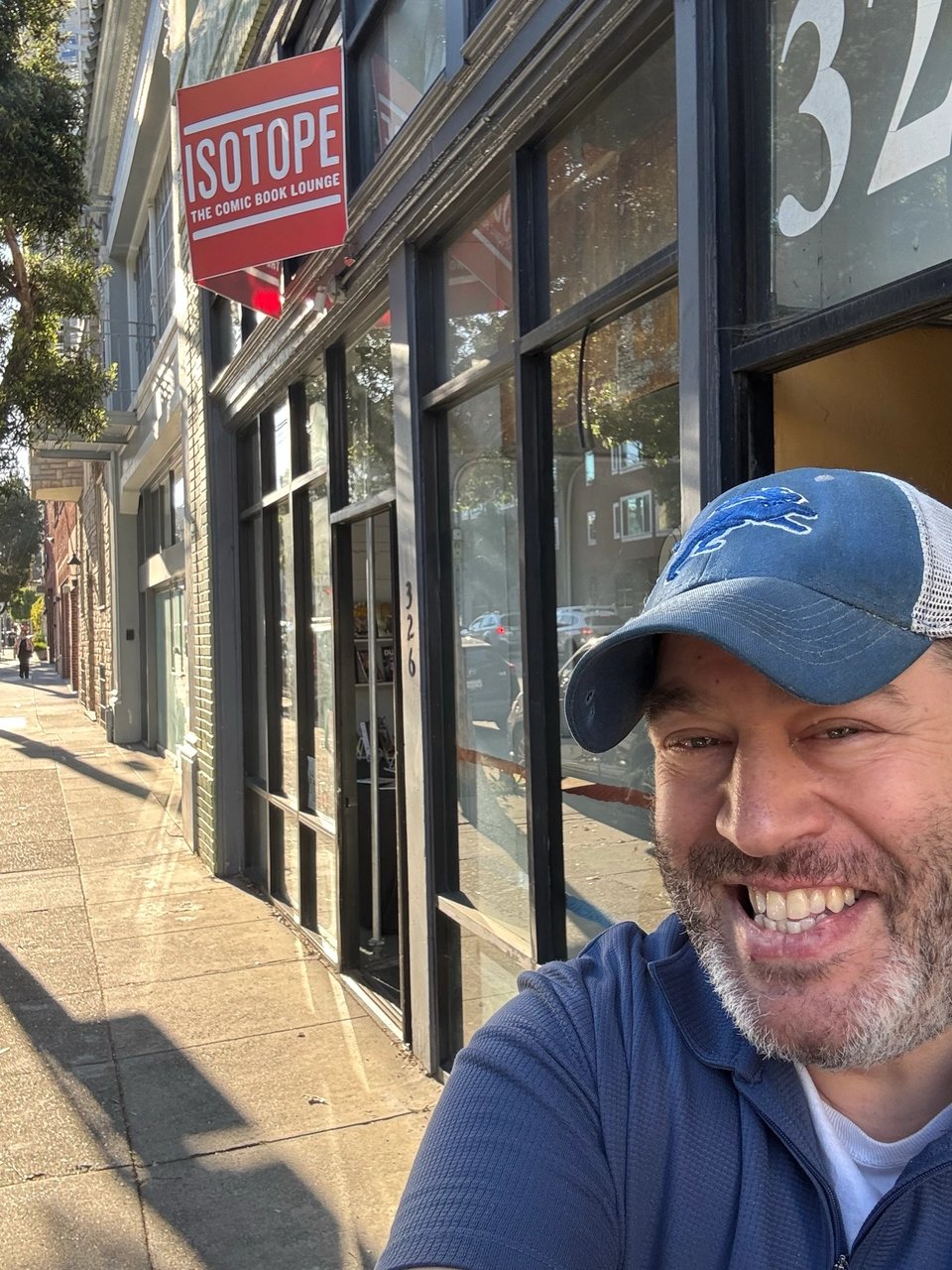 Neil in front of the Isotope comic book lounge in San Francisco