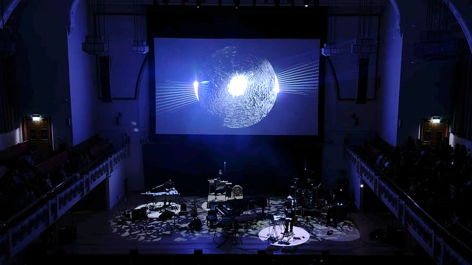 Lasers and video combined at Cadogan Hall show