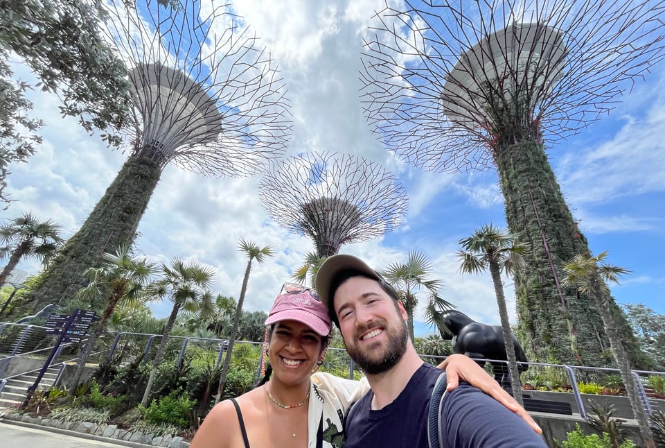 Six days in Singapura