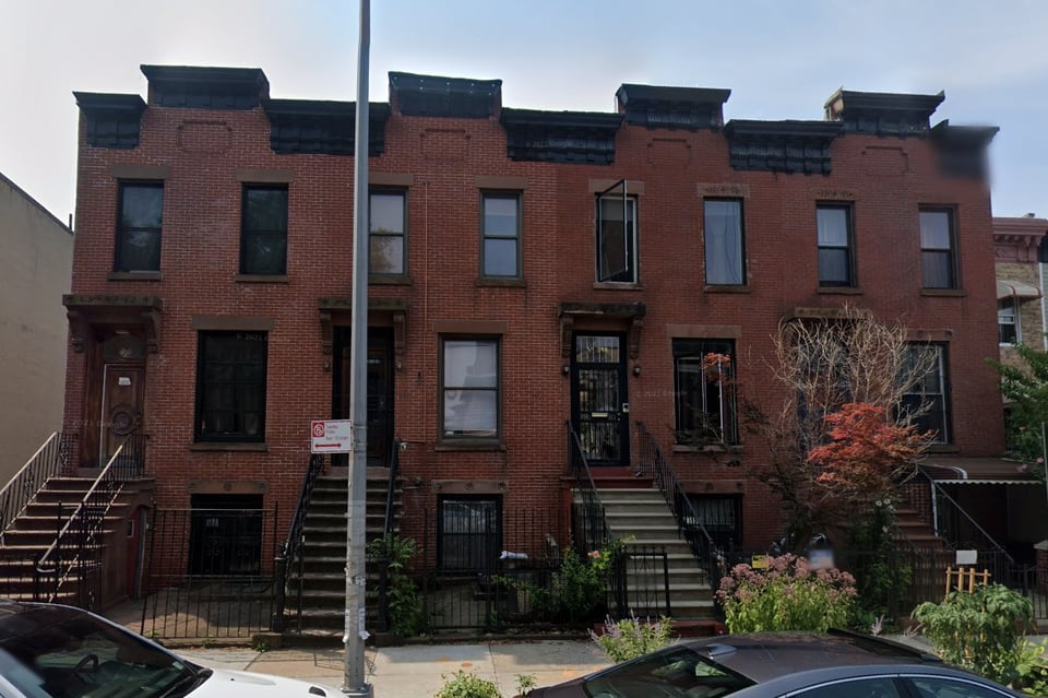 Four brownstone houses in Bedford-Stuyvesant.