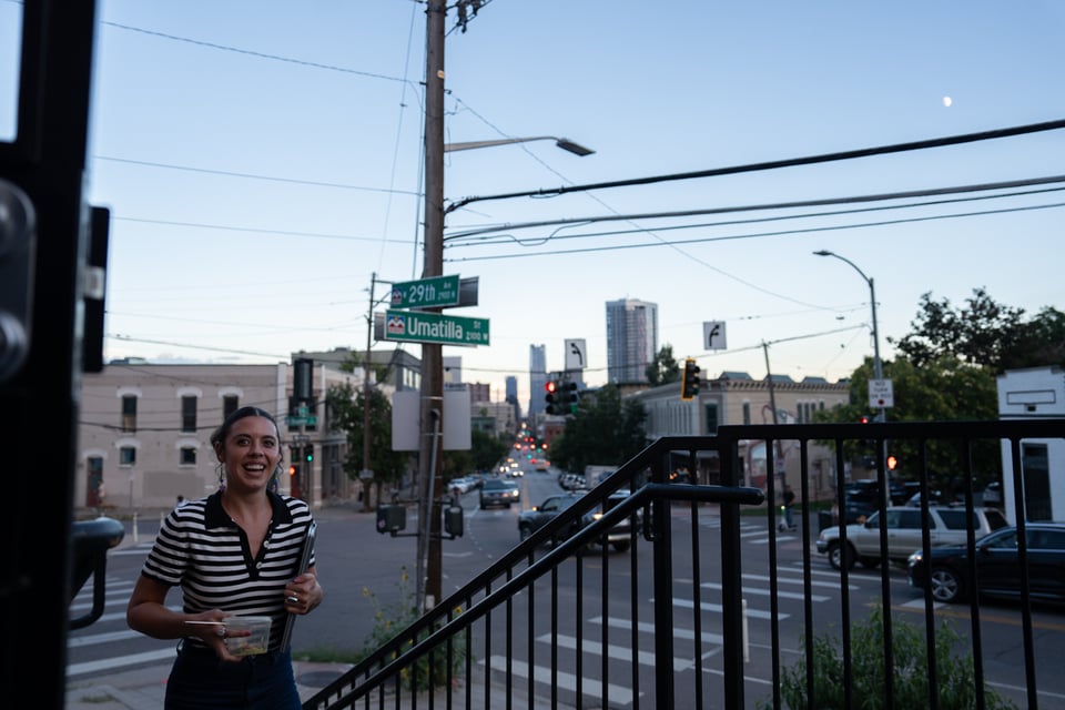 Lovely Allyson walking up the steps.
