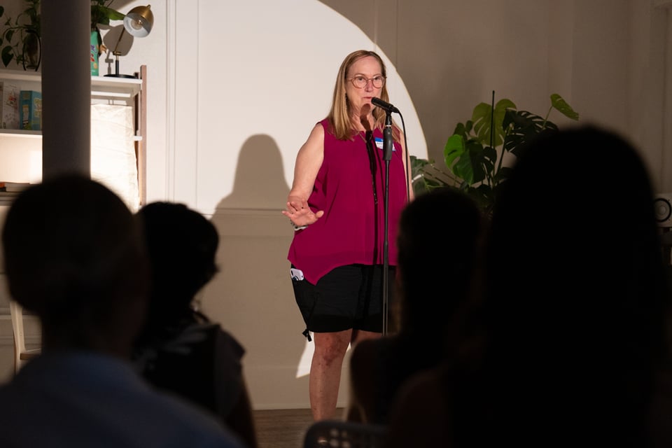 Mary Ann Tate telling a story.