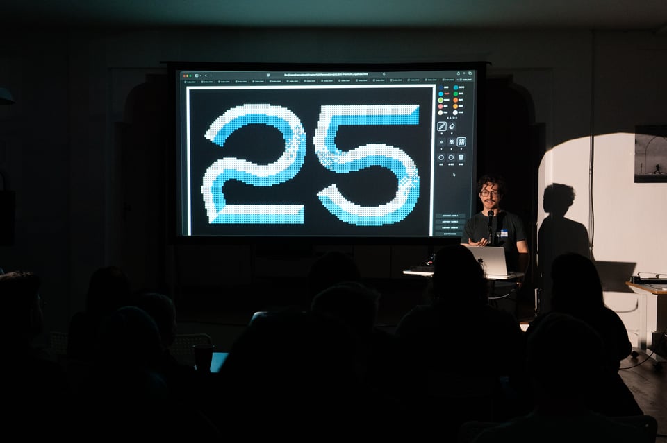 Ivan presenting at In the Making.