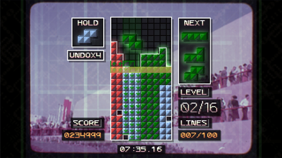 Tetrachroma screenshot of when a third color is introduced