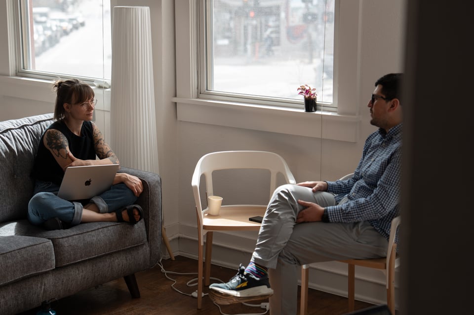 Rebekah talking with José.