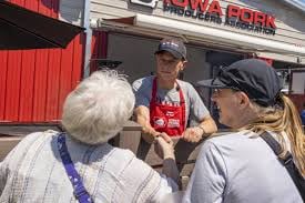 Sand kept at it at the State Fair in Iowa.