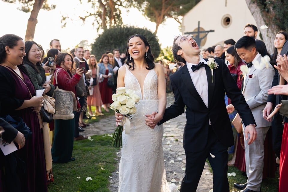 [alumNY News] Weddings, Hackathon Winners and more!