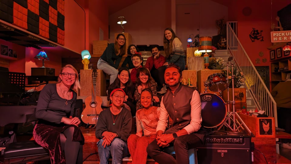 have yourselves a merry little newsletter