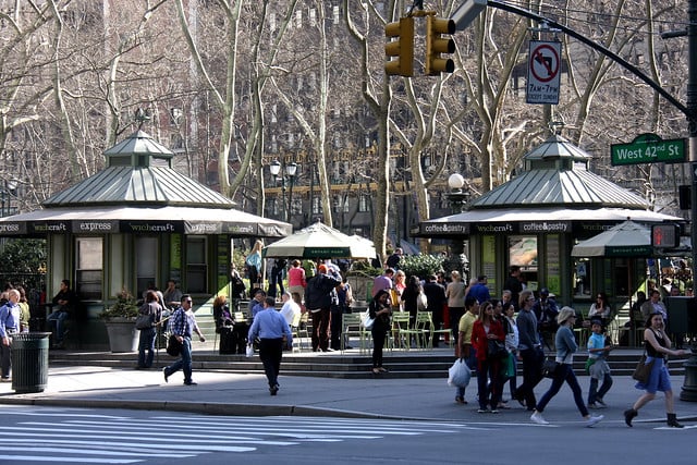 2012: After: The same corner, named after Andrew Heiskell, entices visitors with 'wichcraft kiosks and plenitful seating.
