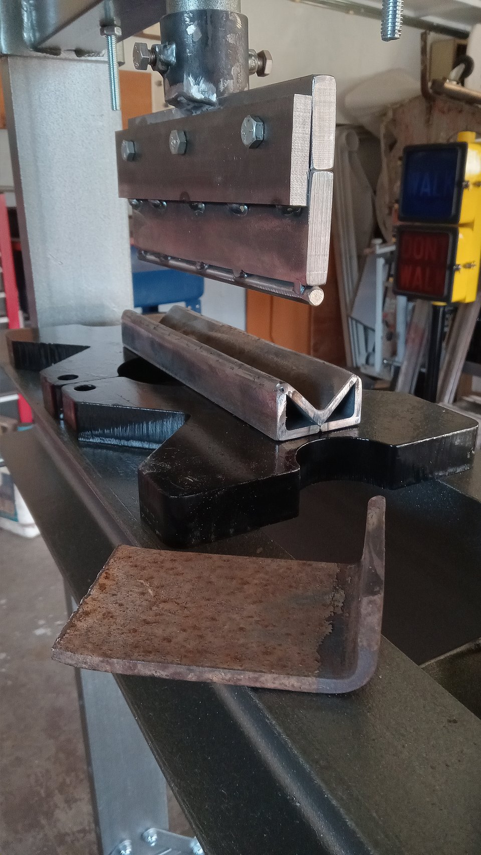 metal bending brake