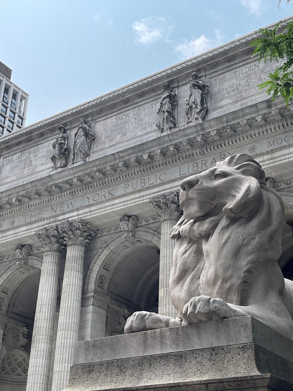 The front of the New York Public Library