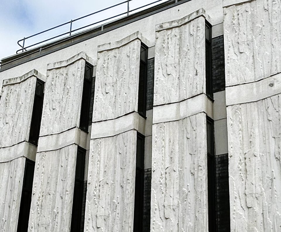 Close up on the panels. They are all identical, and roughly textured, like when I do a bad job patching up some plasterwork with polyfilla.