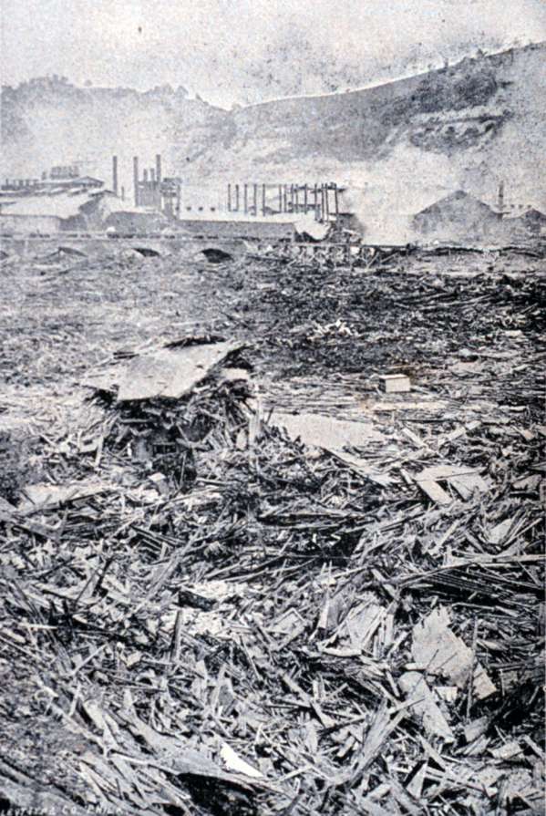 Debris above the Pennsylvania Railroad Bridge following the Johnstown Flood of 1889