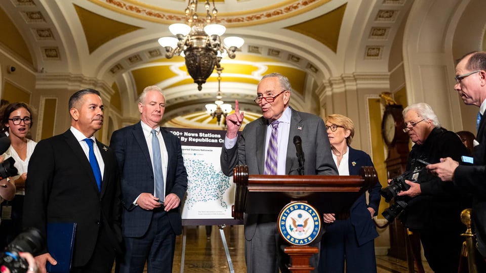 Chuck Schumer announced the Democrats’ strategy to force the release of the Epstein files