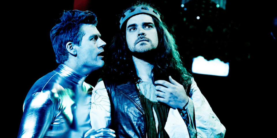 Puck and Oberon in a magic Improvathon.