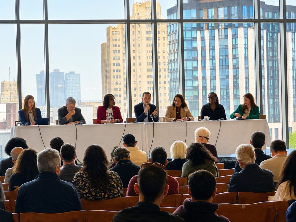 Funding Transit Panel, L to R: Moderators Zoe Baldwin & Doug O’Malley, State Senator Angela McKnight, Congressman Rob Menendez, Assemblywoman Shama Haider, Congresswoman LaMonica McIver, Assemblywoman Katie Brennan