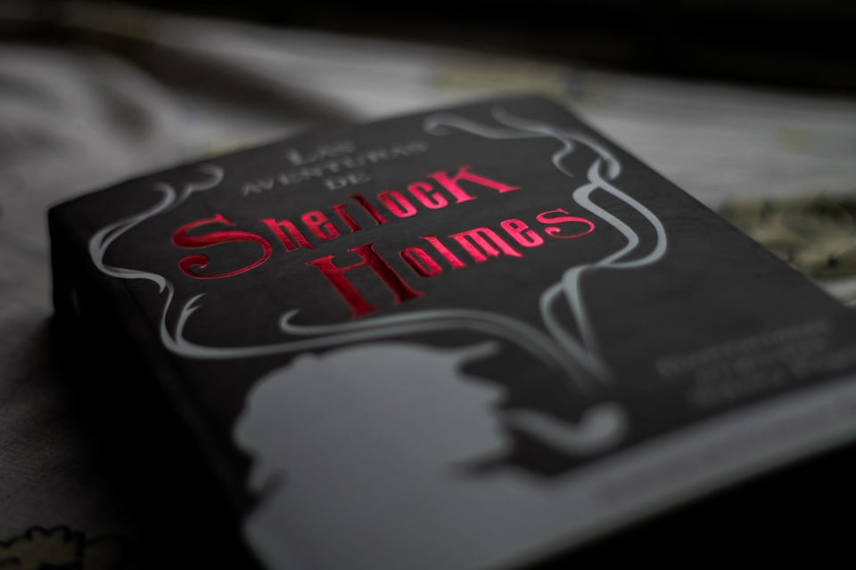 The cover of a collection of Sherlock Holmes stories.
