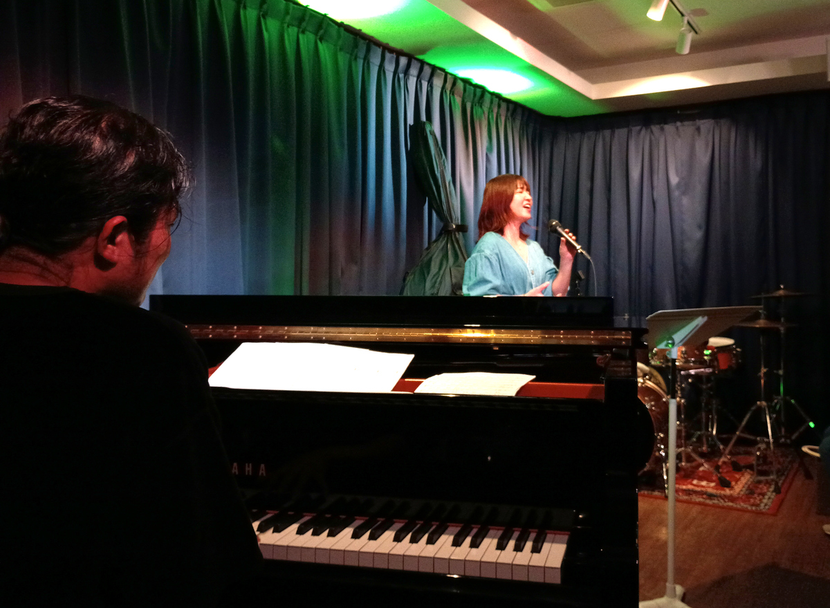 Akiko Suda (vocals) and Yuichi Narita (piano) as “Botan” at Velera (May 2026)