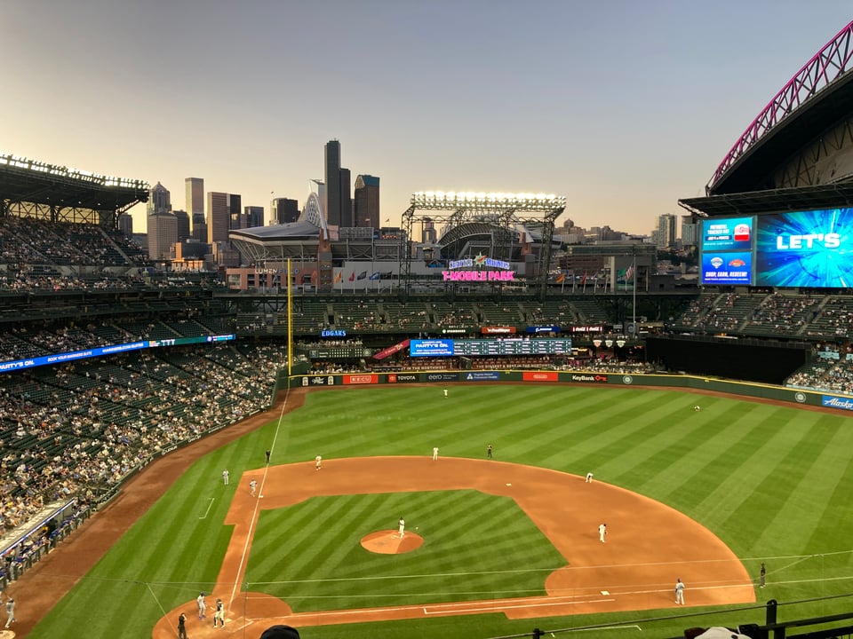 A view of the Mariners game