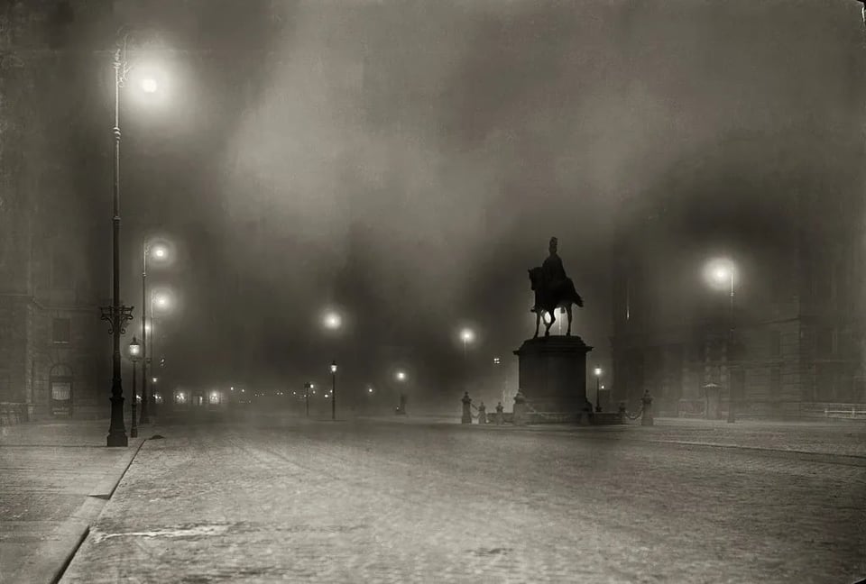 A Viennese street scene, in an old photograph.
