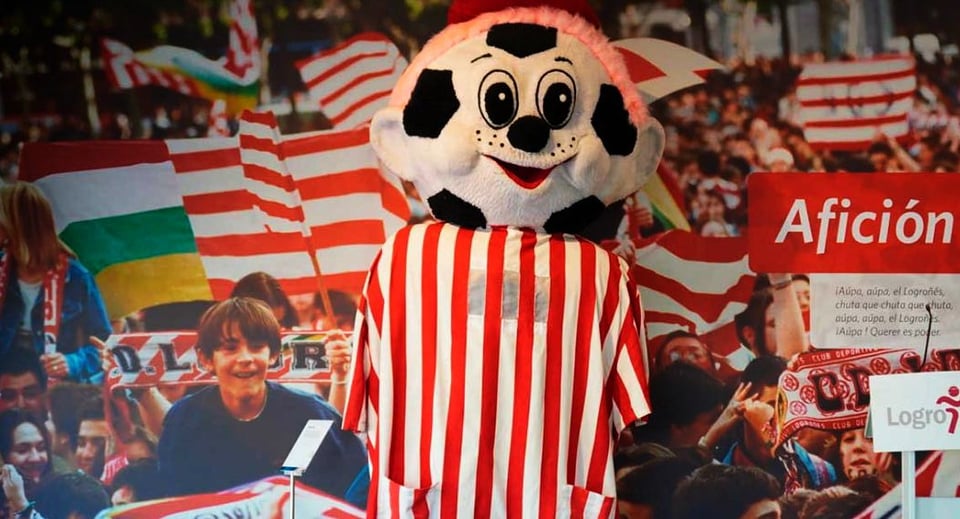 Señor Gol, a mascota do Logroñés.