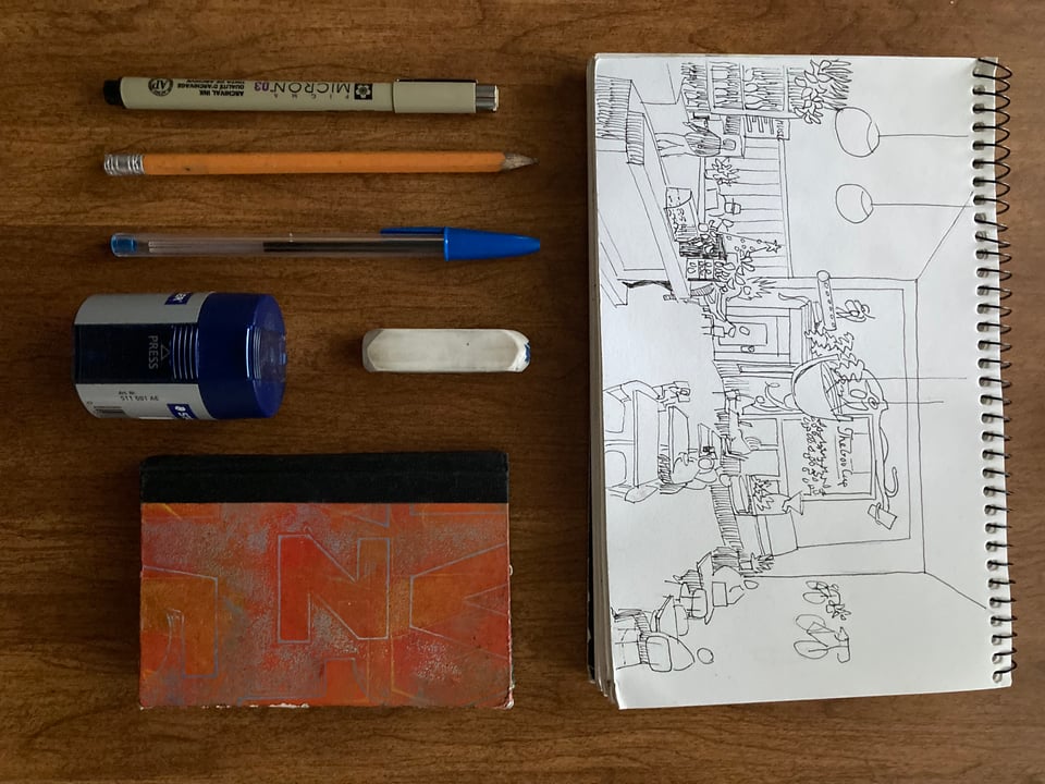 photo of beginner drawing set