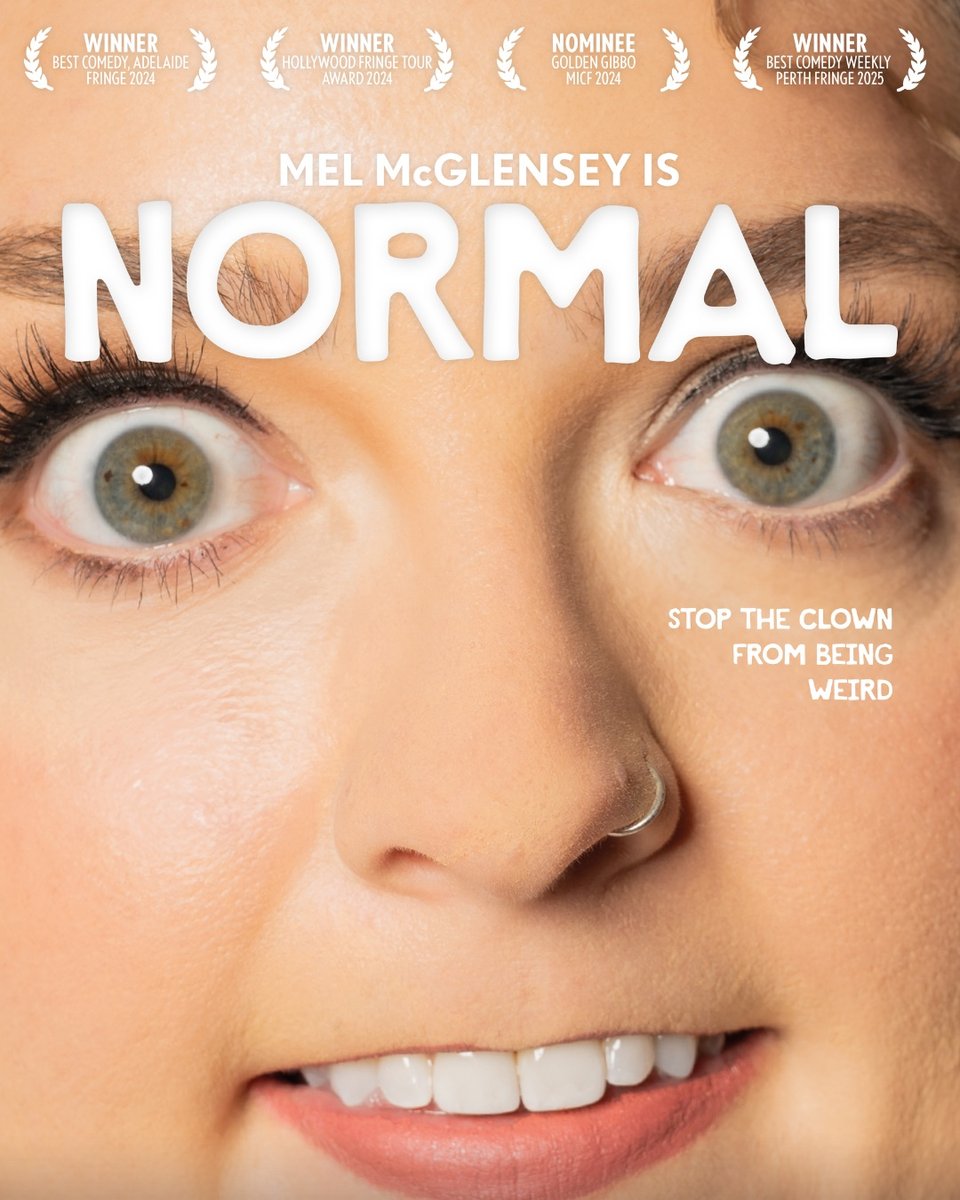 extreeme close up on the face of the woman