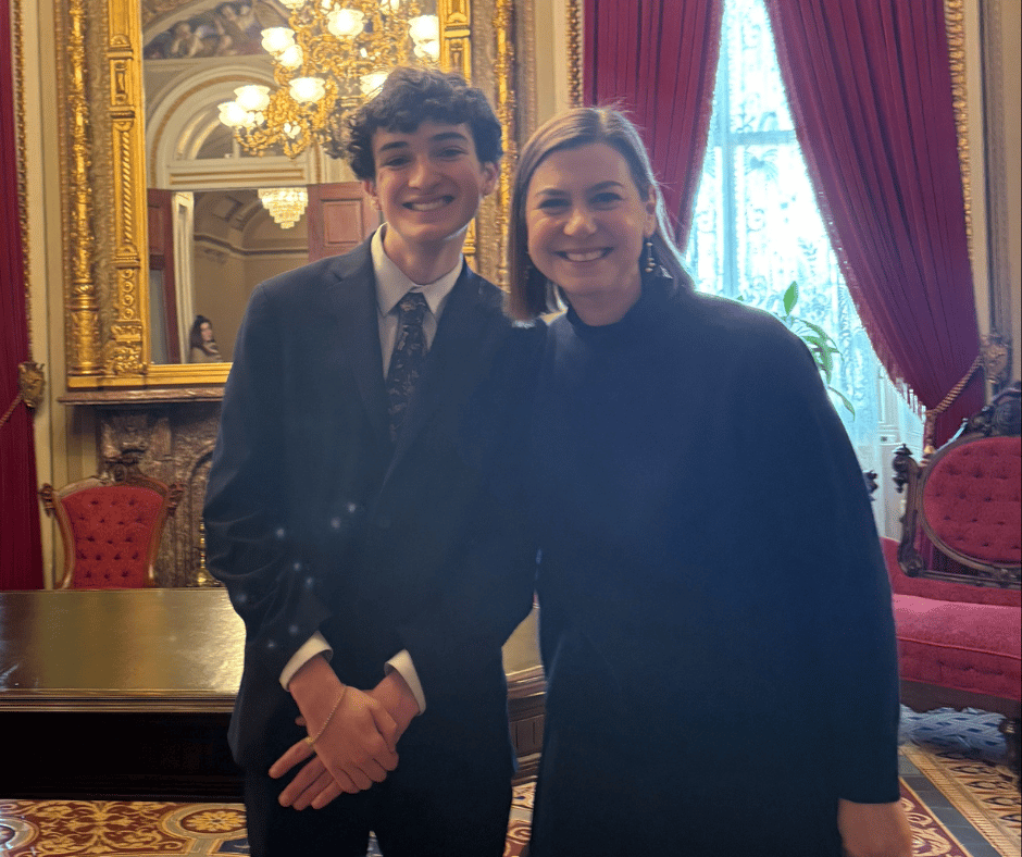 Internships & Job Opportunities (Feb. 12)