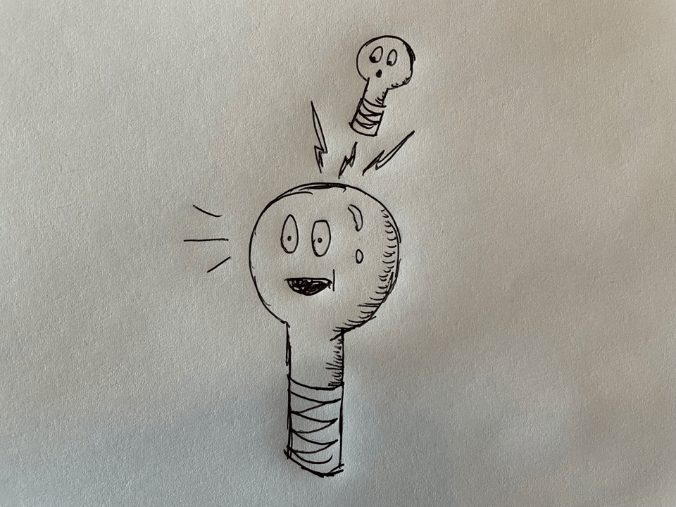 A sketch of a cartoon lightbulb with another little cartoon lightbulb floating above their head