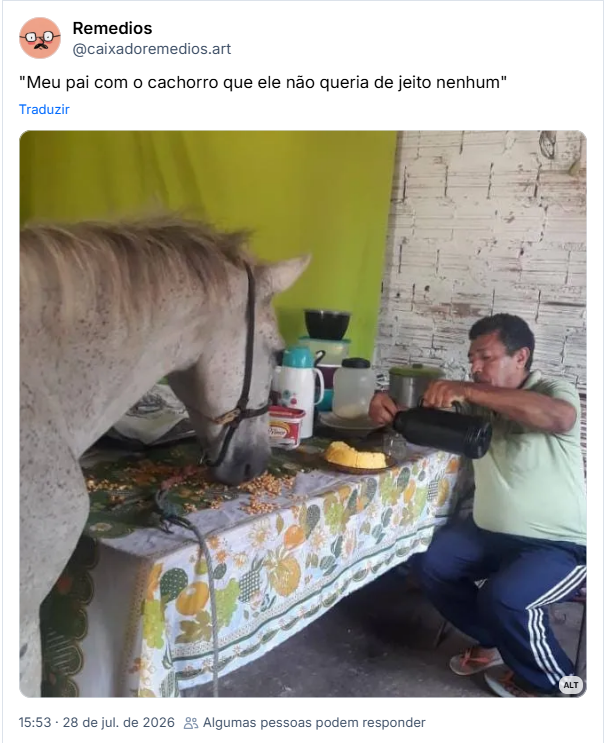 Post de Remedios (@caixadoremedios.art): "Meu pai com o cachorro que ele não queria de jeito nenhum"
(Foto de um Homem sentado a mesa servindo café num copo e do outro lado um cavalo comendo algo que parece algum tipo de grão em cima da mesa)