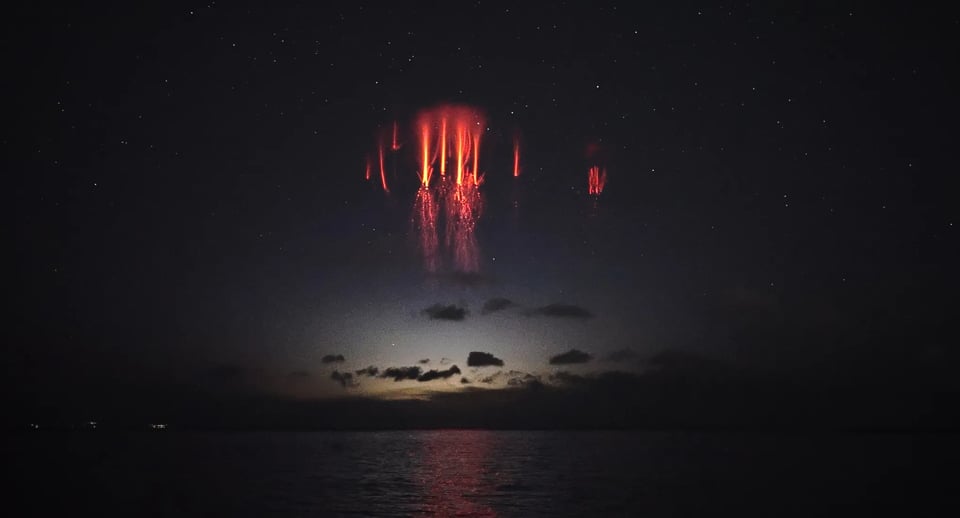 Five Finds: Burned Fleet and Lightning 