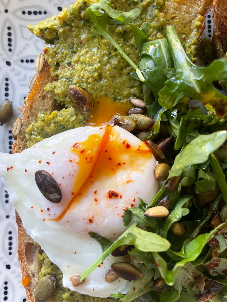 Poached egg on toast