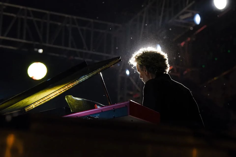 Ilir Bajri playing live