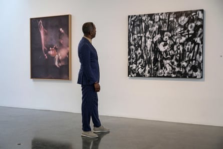 AACHAF prowling the galleries 