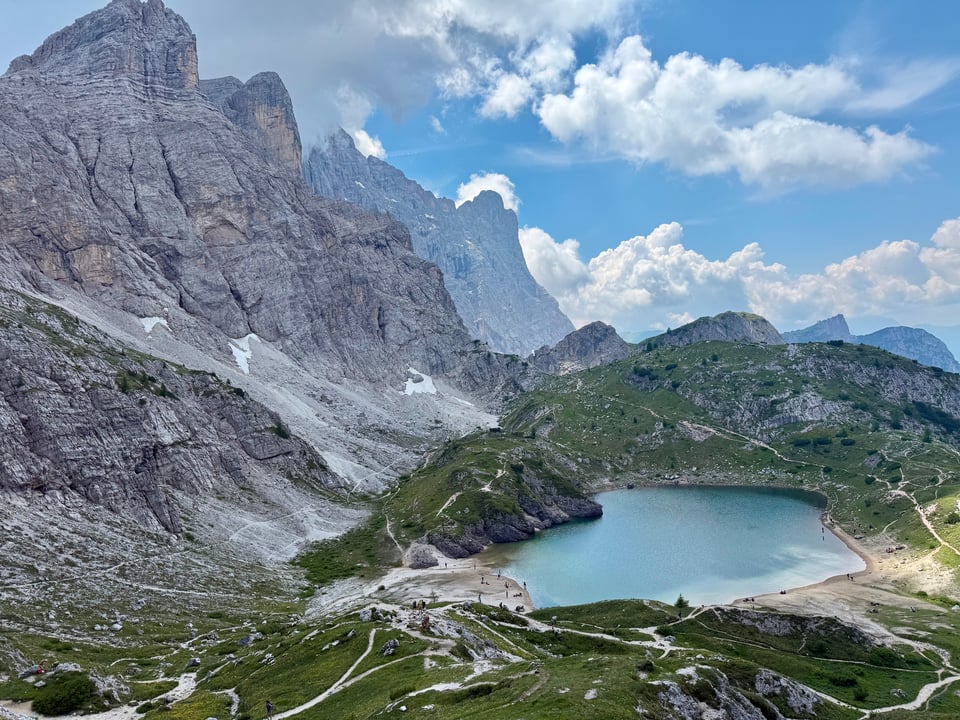 Lago di Coldai and mountains