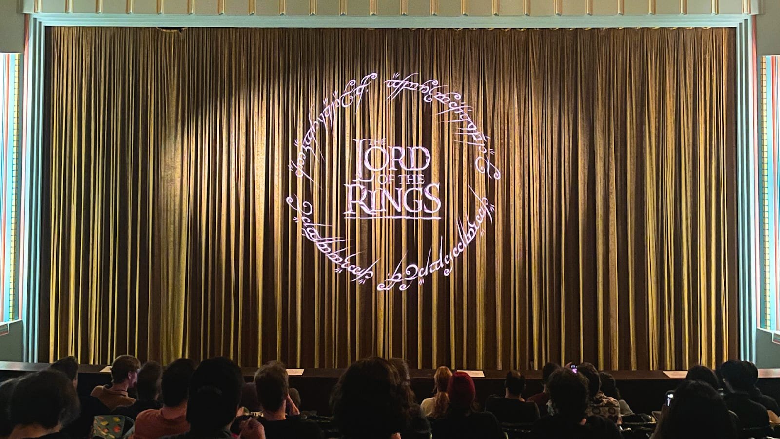 JJW goes to a Lord of the Rings extended version marathon