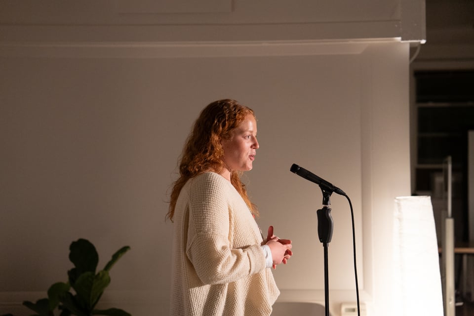 Caroline telling a story.