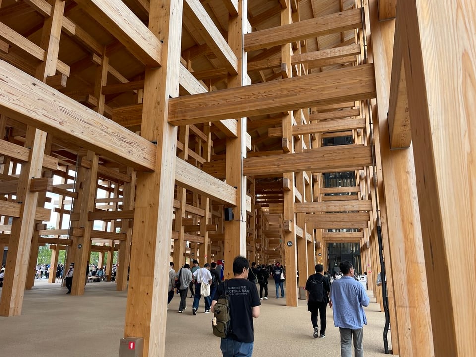 Interlocking wooden beams forming the structure of the ring at the Osaka World Expo.