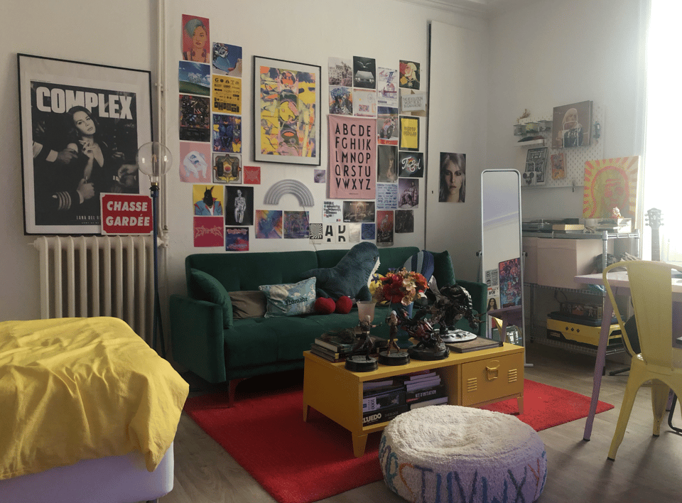 Extremely colourful interior