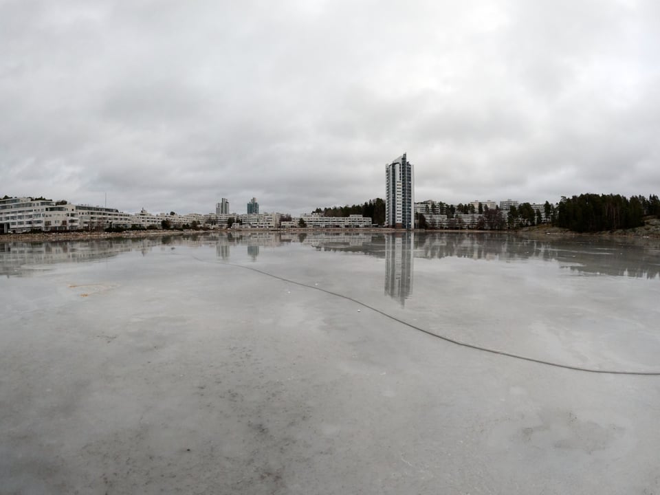 Wet ice in Kivenlahti